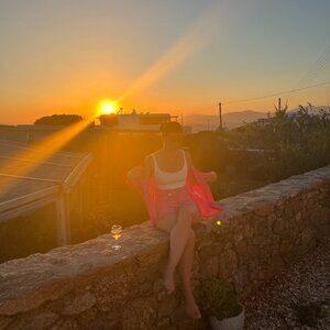 Meet your Posher, Lauren